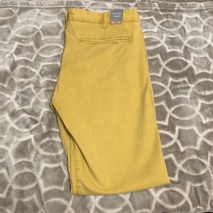 Hawkings McGill size 33x32 chino pants